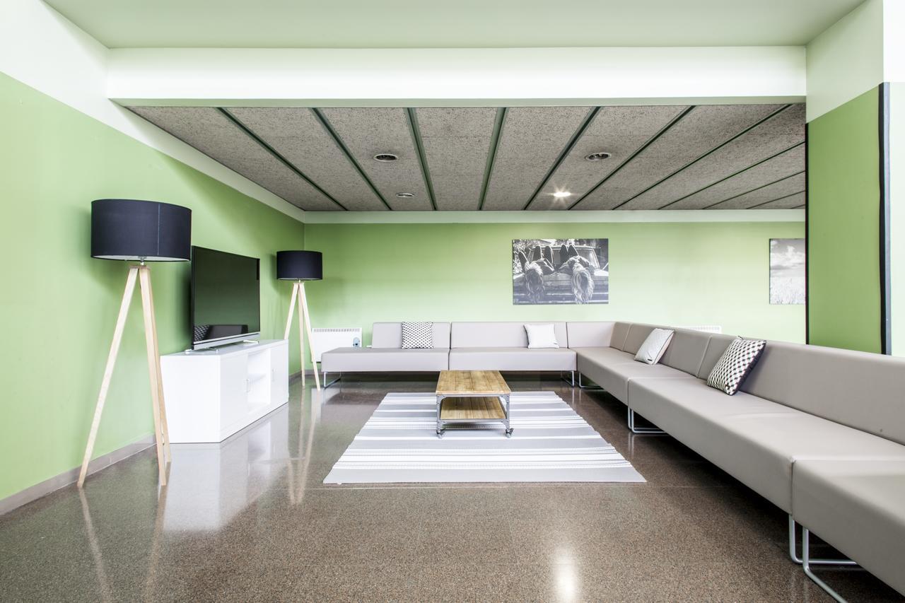Residencia Universitaria Resa As Burgas Ourense Exterior photo